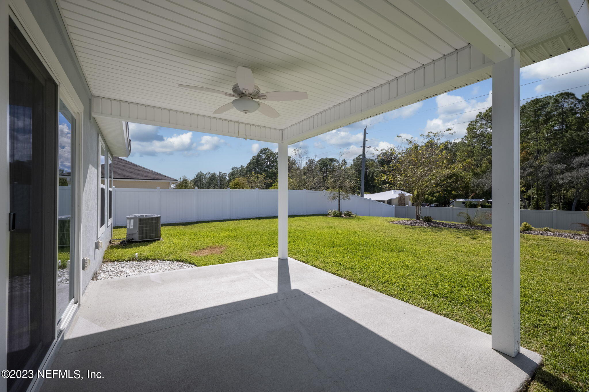 80 South Hamilton Springs Road St. Augustine, FL 32084 - Photo 22 of 30 Covered Patio
