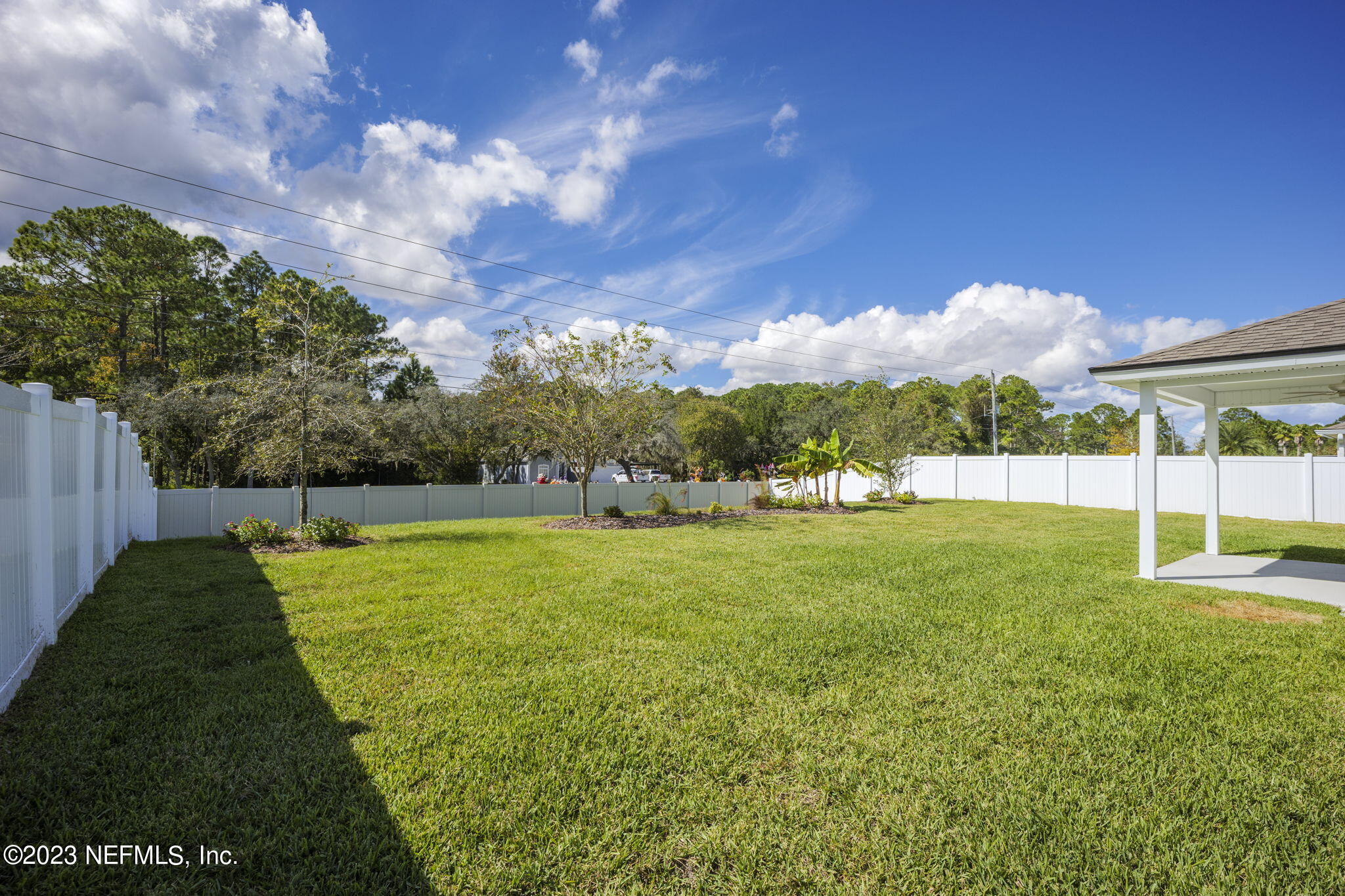 80 South Hamilton Springs Road St. Augustine, FL 32084 - Photo 23 of 30 Large backyard