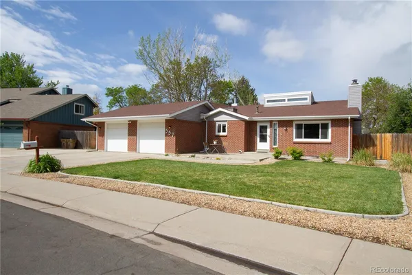 $500,000 | 557 Eastern Avenue, Brighton, CO 80601