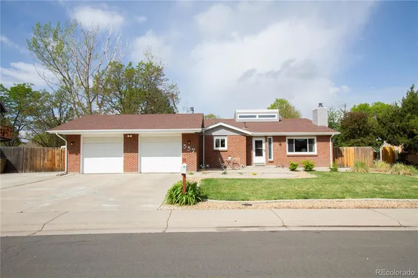 $500,000 | 557 Eastern Avenue, Brighton, CO 80601