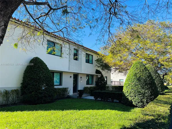 $2,500 | 4203 Southwest 15th Street, Unit 2, Miami, FL 33145