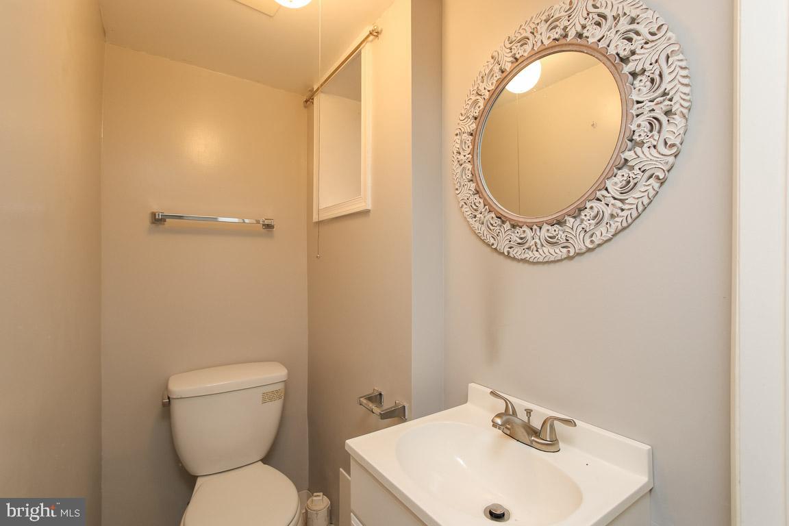 1208 Gleneagle Road Baltimore, MD 21239 - Photo 22 of 35 Gallery Image 22