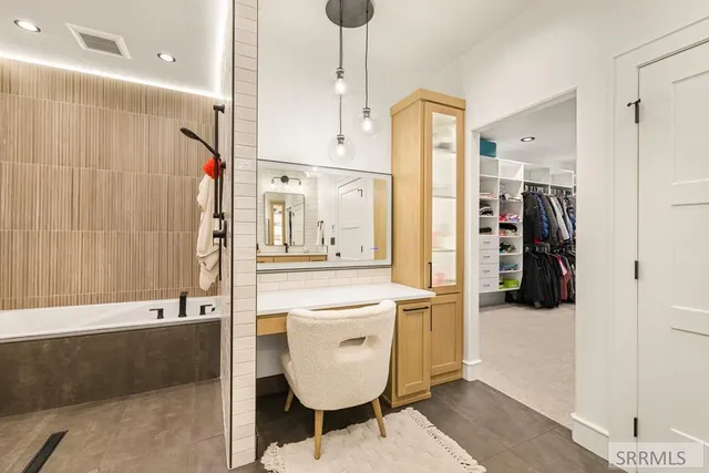 $900,000 | 4109 East 218 North, Rigby, ID 83442