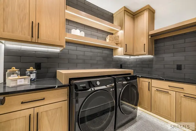 $900,000 | 4109 East 218 North, Rigby, ID 83442