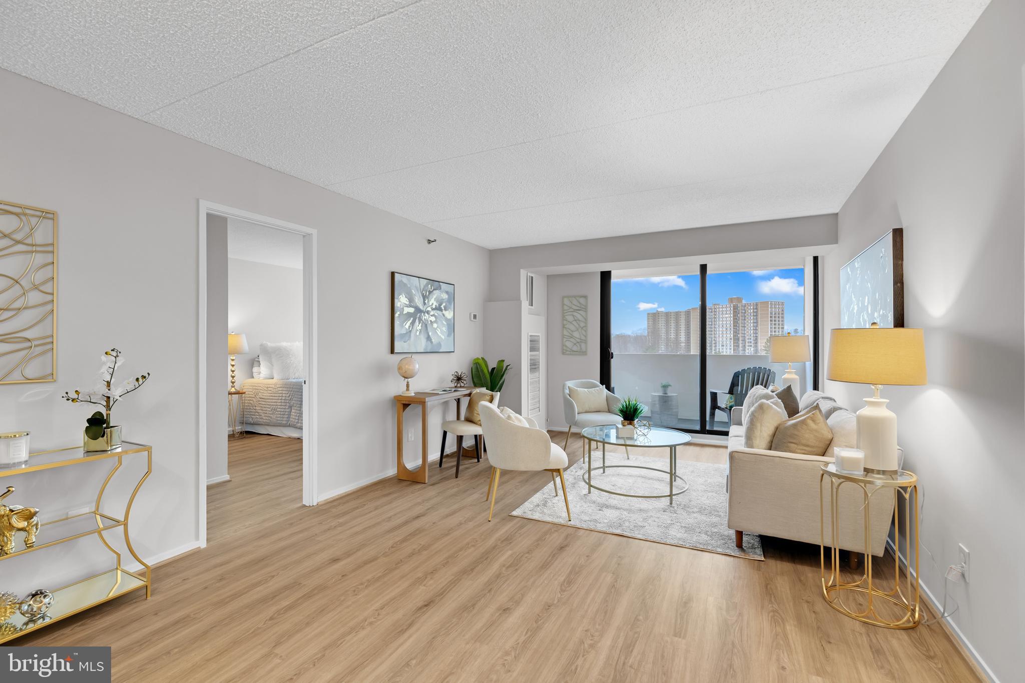 5911 Edsall Road, Unit 904 Alexandria, VA 22304 - Photo 2 of 24 Gallery Image 2
