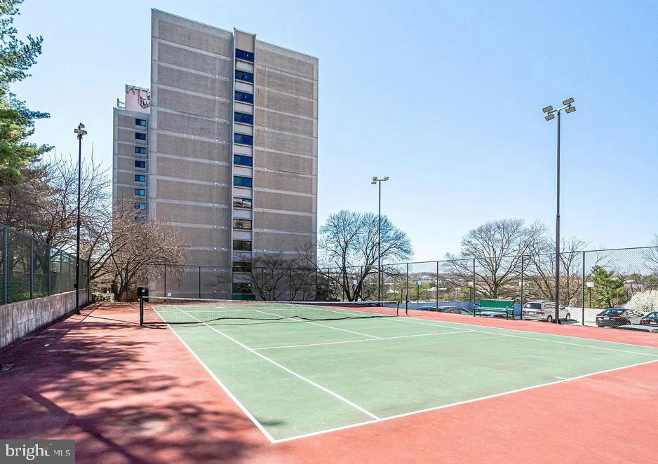 5911 Edsall Road, Unit 904 Alexandria, VA 22304 - Photo 21 of 24 Gallery Image 21