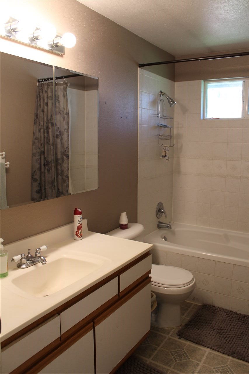 3919 East Pegasus Road Mead, WA 99021 - Photo 7 of 16 Gallery Image 7