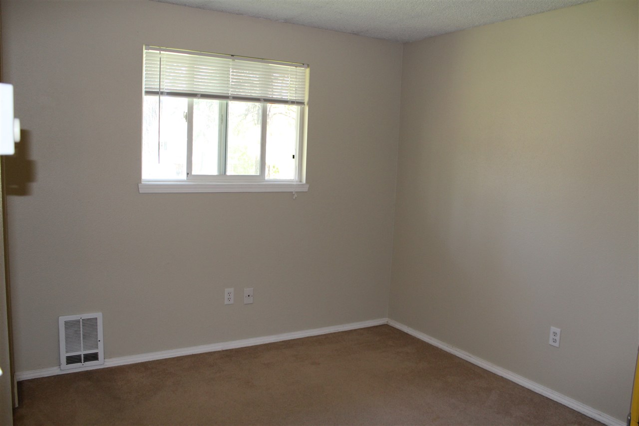 3919 East Pegasus Road Mead, WA 99021 - Photo 9 of 16 Gallery Image 9