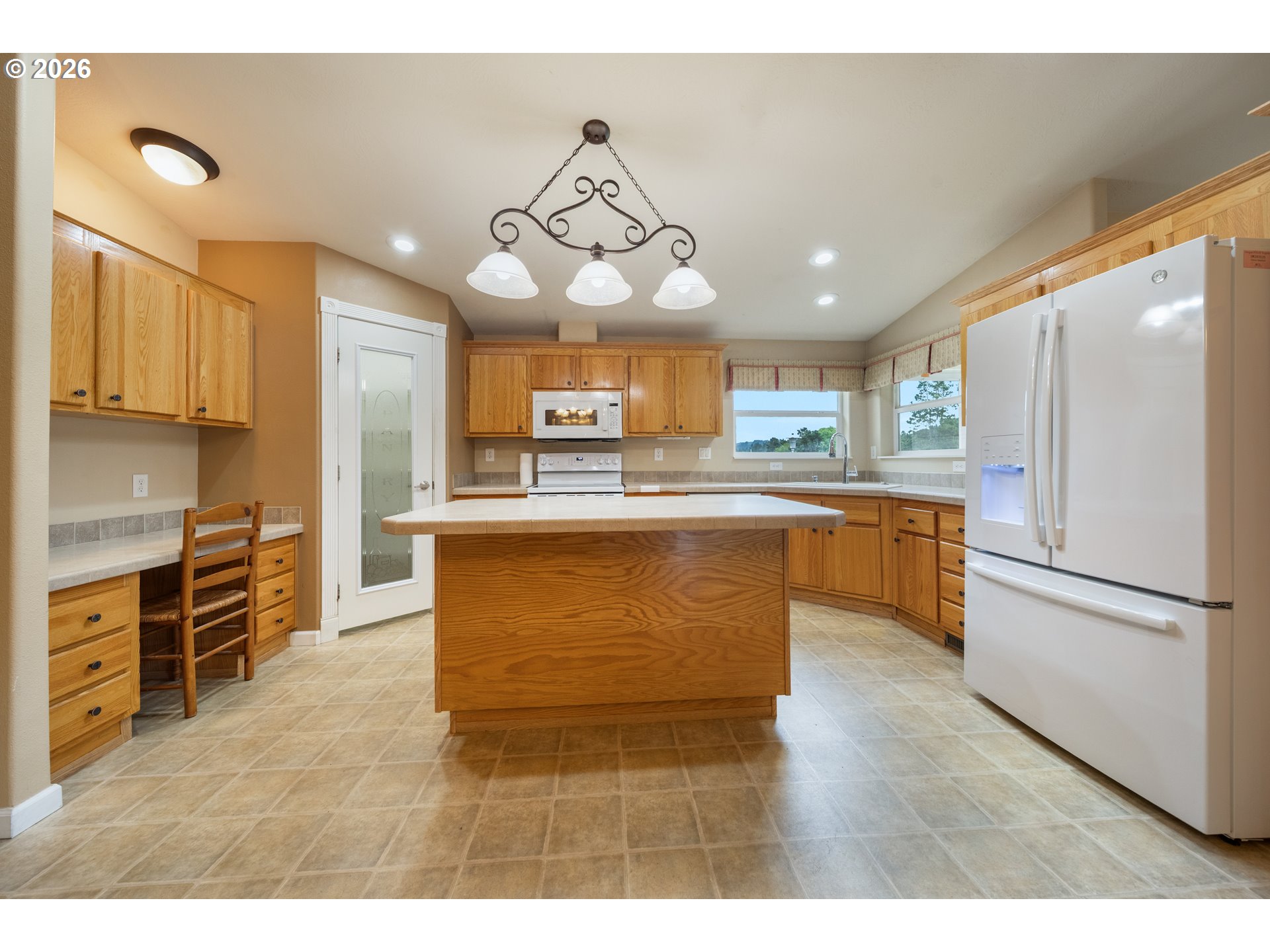 1710 Kristi Loop Lakeside, OR 97449 - Photo 15 of 48 Kitchen