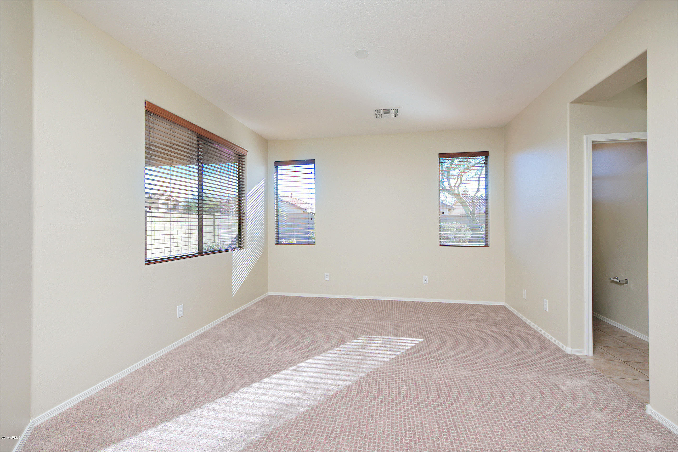 40009 North River Bend Road Anthem, AZ 85086 - Photo 18 of 42 Master Bedroom