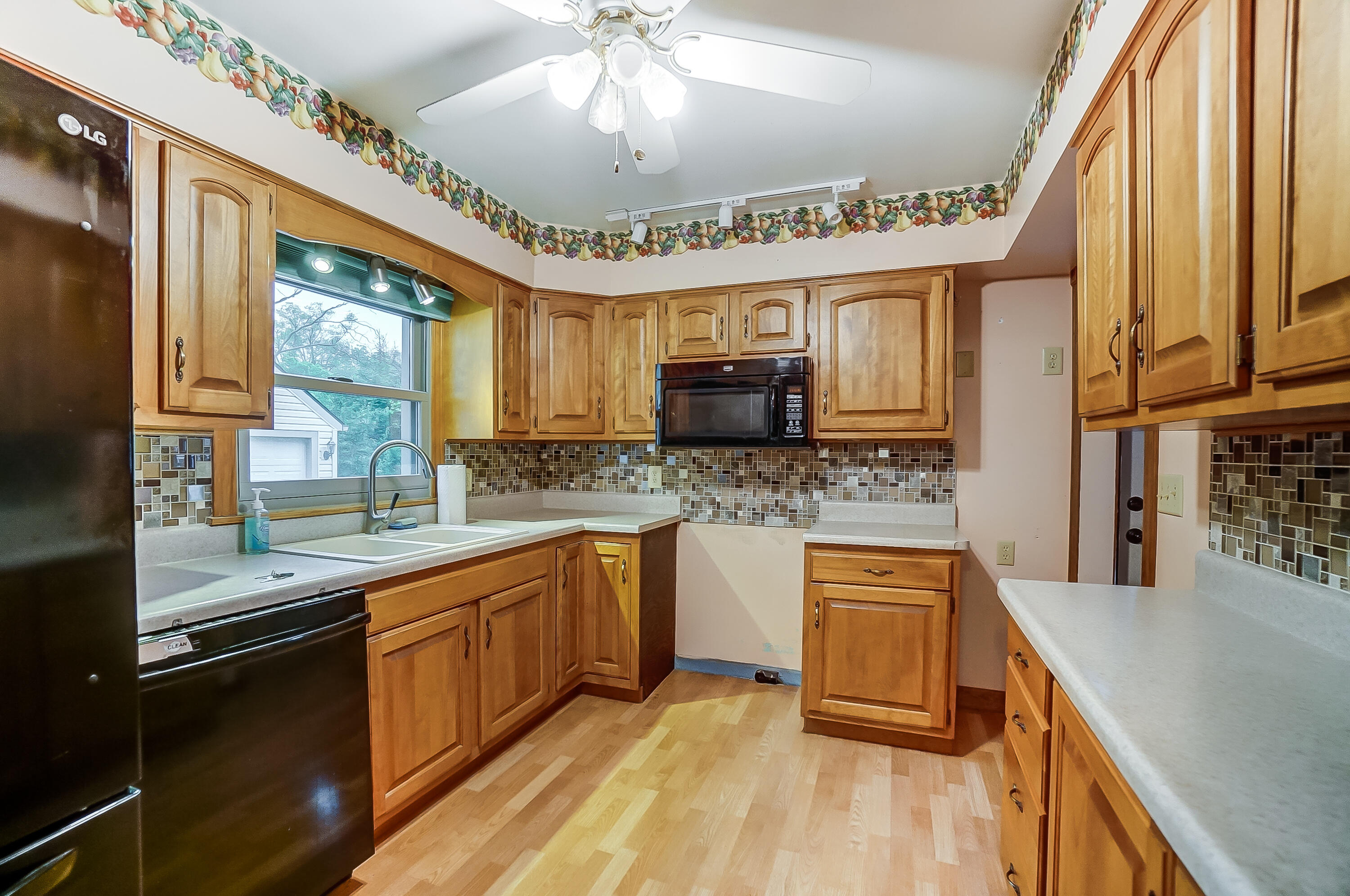 2200 Troy Road Springfield, OH 45504 - Photo 12 of 41 Gallery Image 12