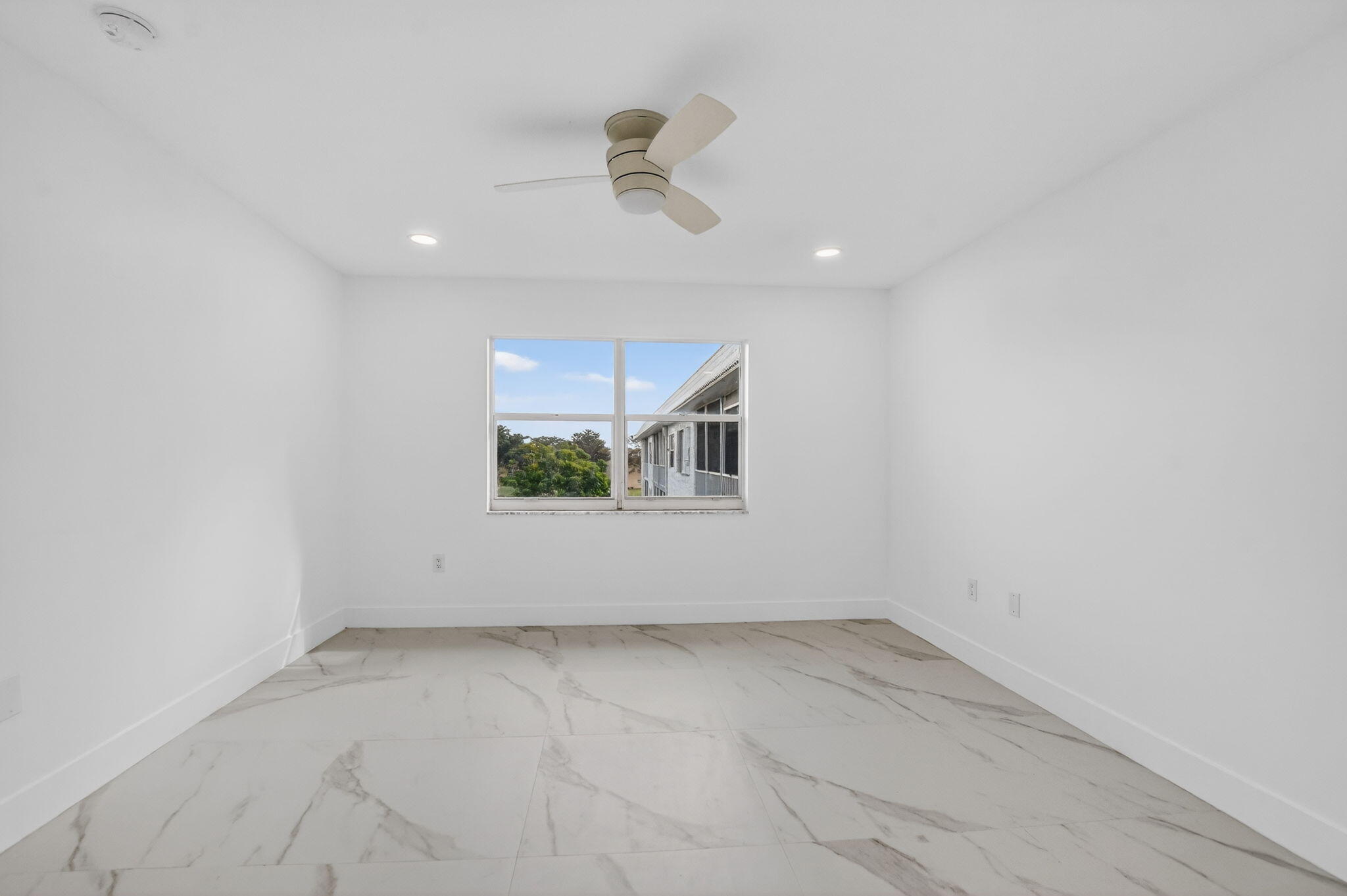 9880 Marina Boulevard, Unit 1536 Boca Raton, FL 33428 - Photo 21 of 42 17-web-or-mls-DSC_5195