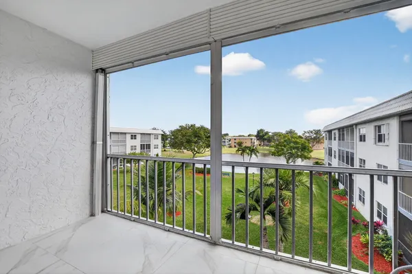 $255,000 | 9880 Marina Boulevard, Unit 1536, Boca Raton, FL 33428