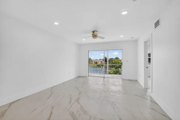 $255,000 | 9880 Marina Boulevard, Unit 1536, Boca Raton, FL 33428