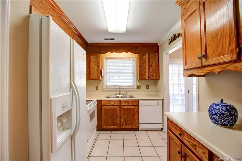 2039 Union Road, Unit B Gastonia, NC 28054 - Photo 18 of 36 Gallery Image 18