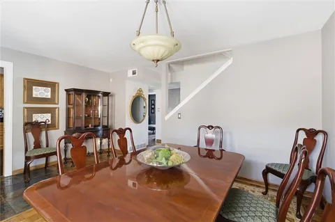 $425,000 | 6216 Ash Street, Mission, KS 66202