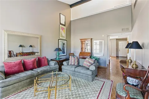 $425,000 | 6216 Ash Street, Mission, KS 66202