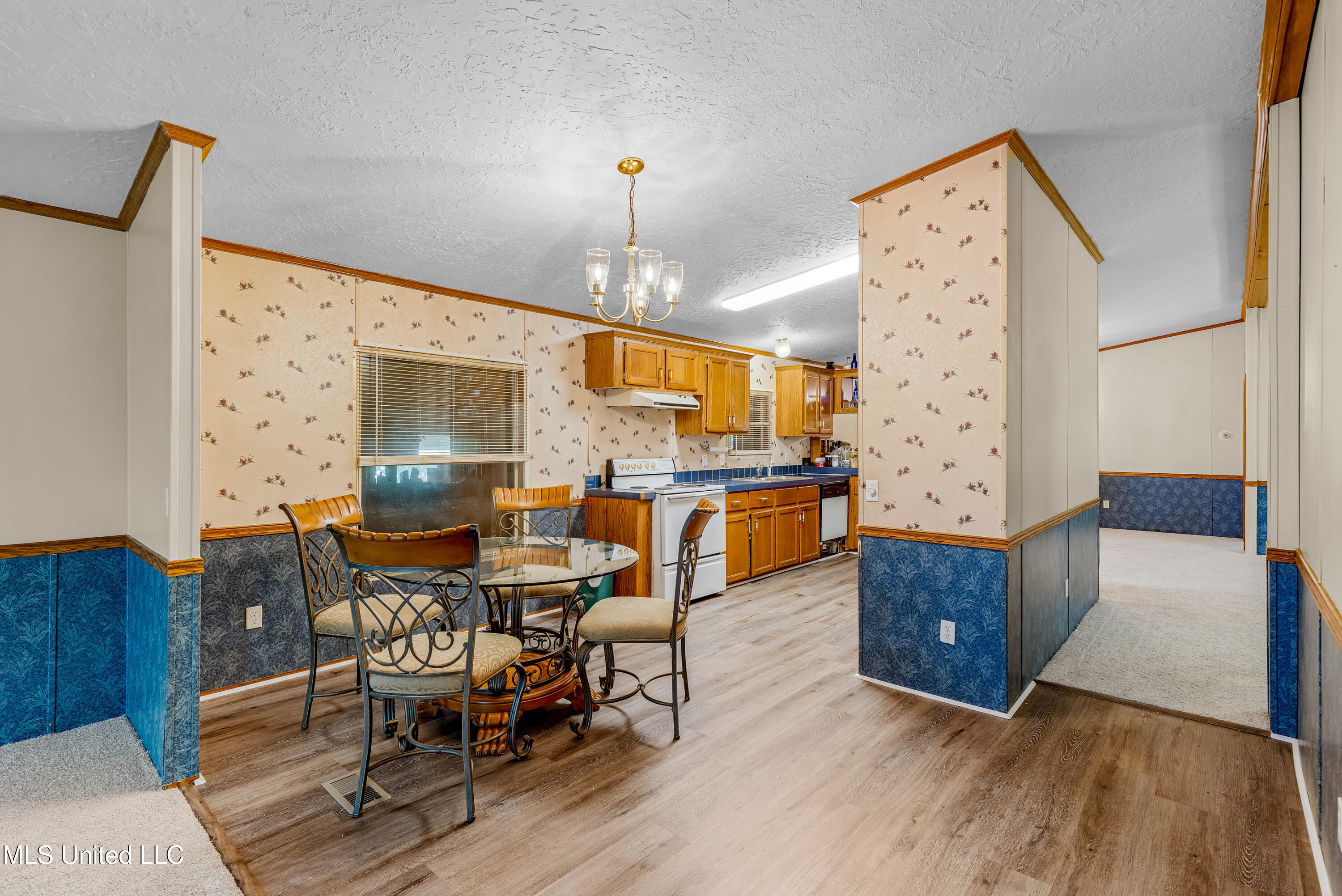 28544 Willie Malley Road Pass Christian, MS 39571 - Photo 11 of 38 Dining Room