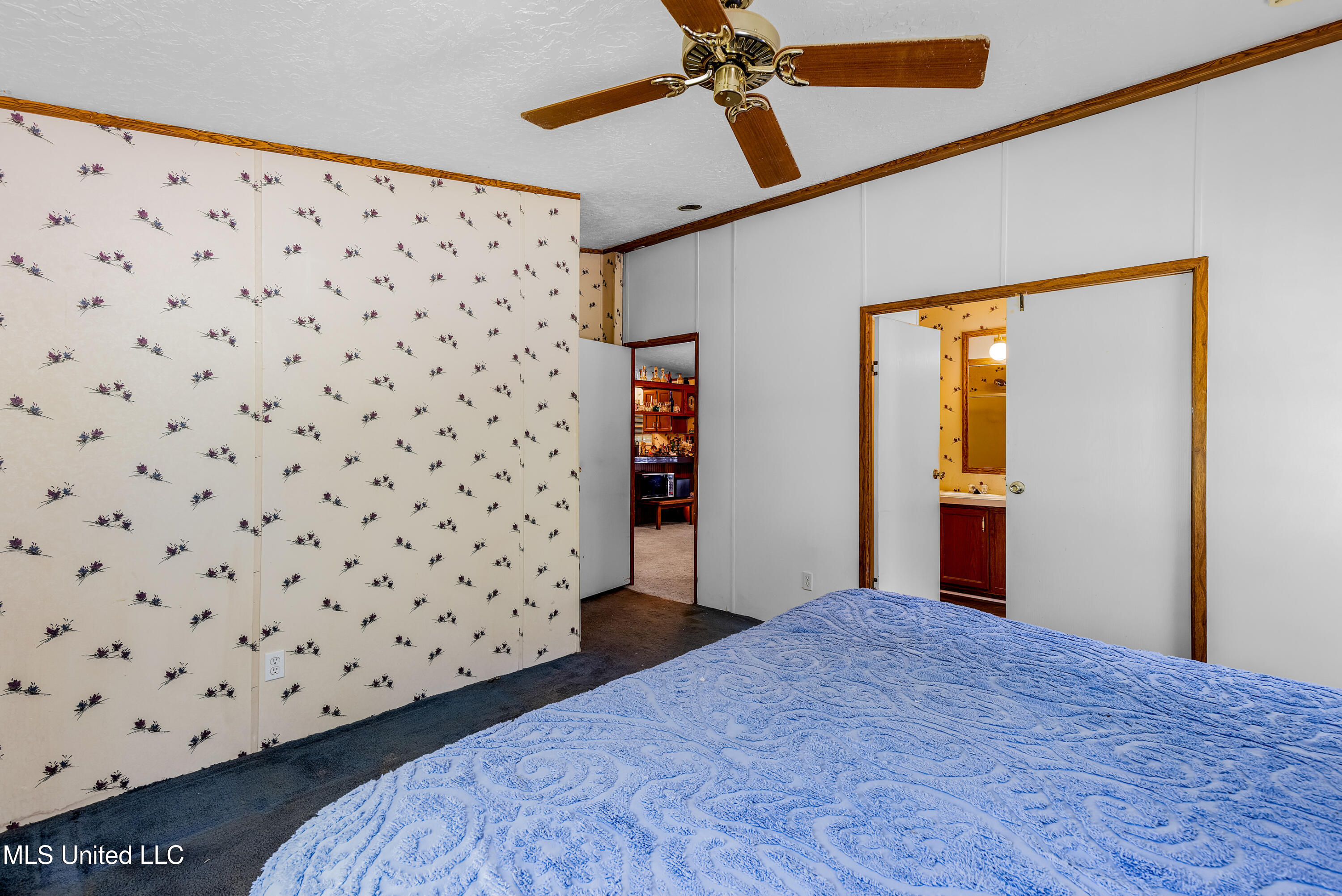 28544 Willie Malley Road Pass Christian, MS 39571 - Photo 15 of 38 Primary Bedroom