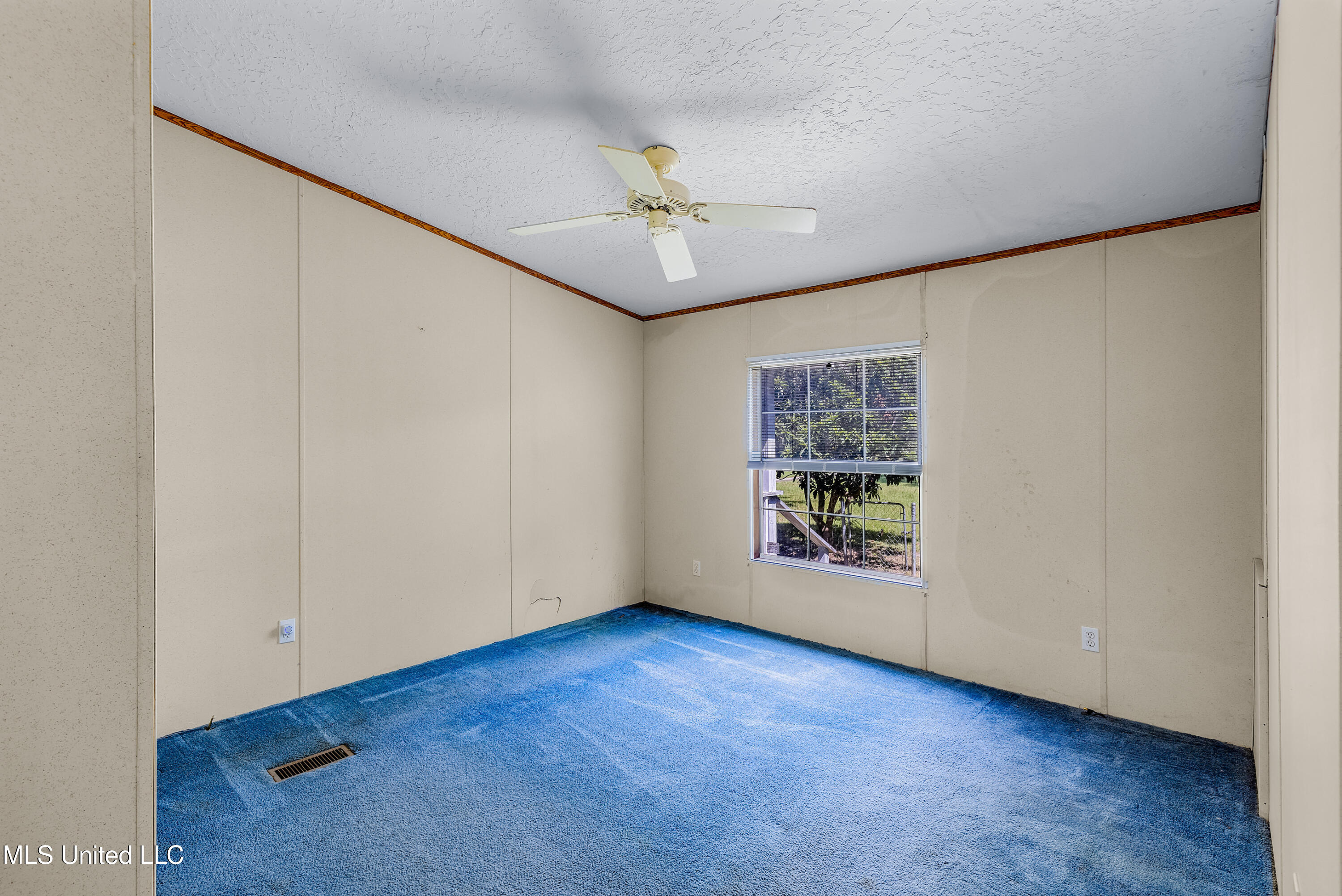 28544 Willie Malley Road Pass Christian, MS 39571 - Photo 19 of 38 Bedroom 2