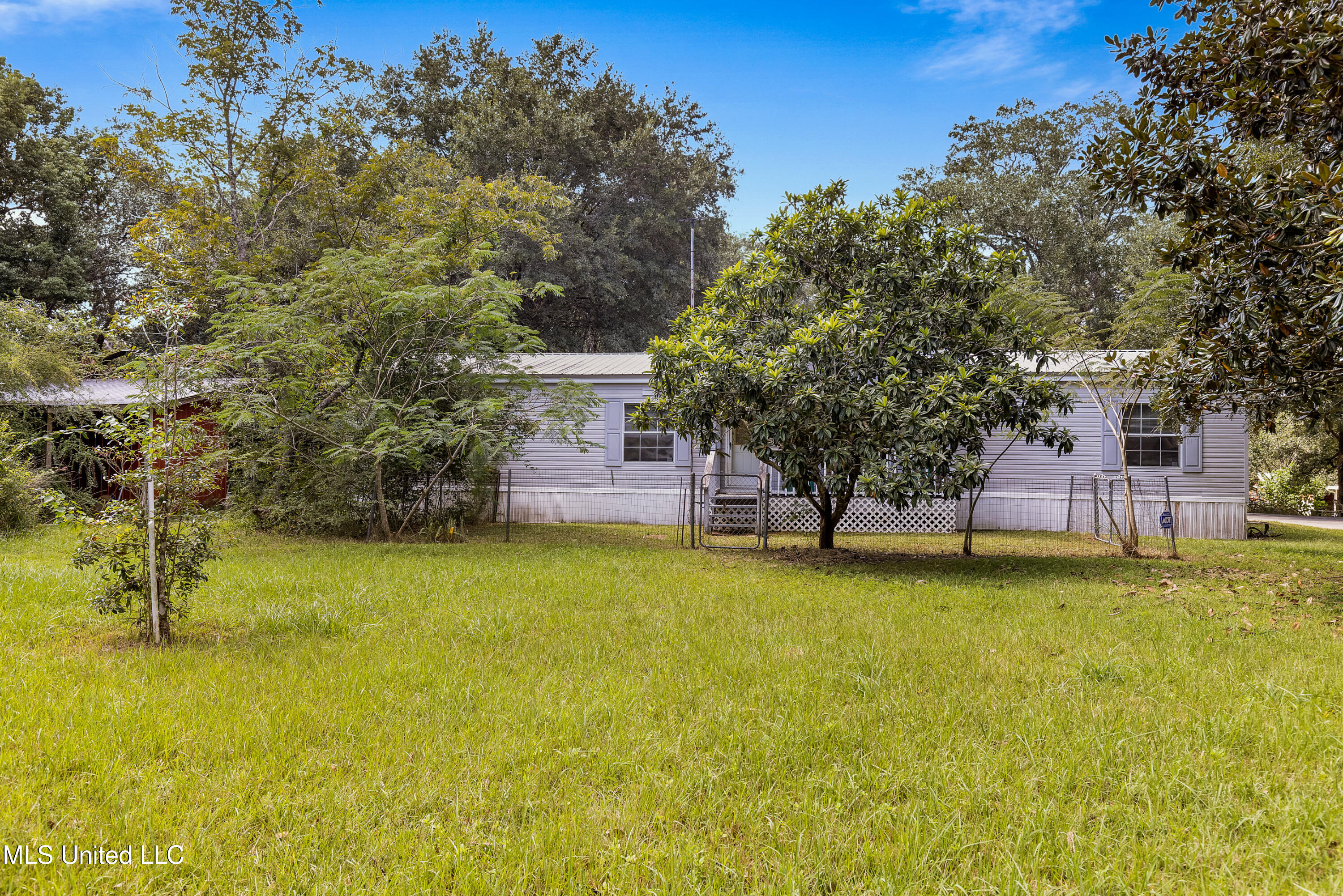 28544 Willie Malley Road Pass Christian, MS 39571 - Photo 23 of 38 28544WillieMayRd-8