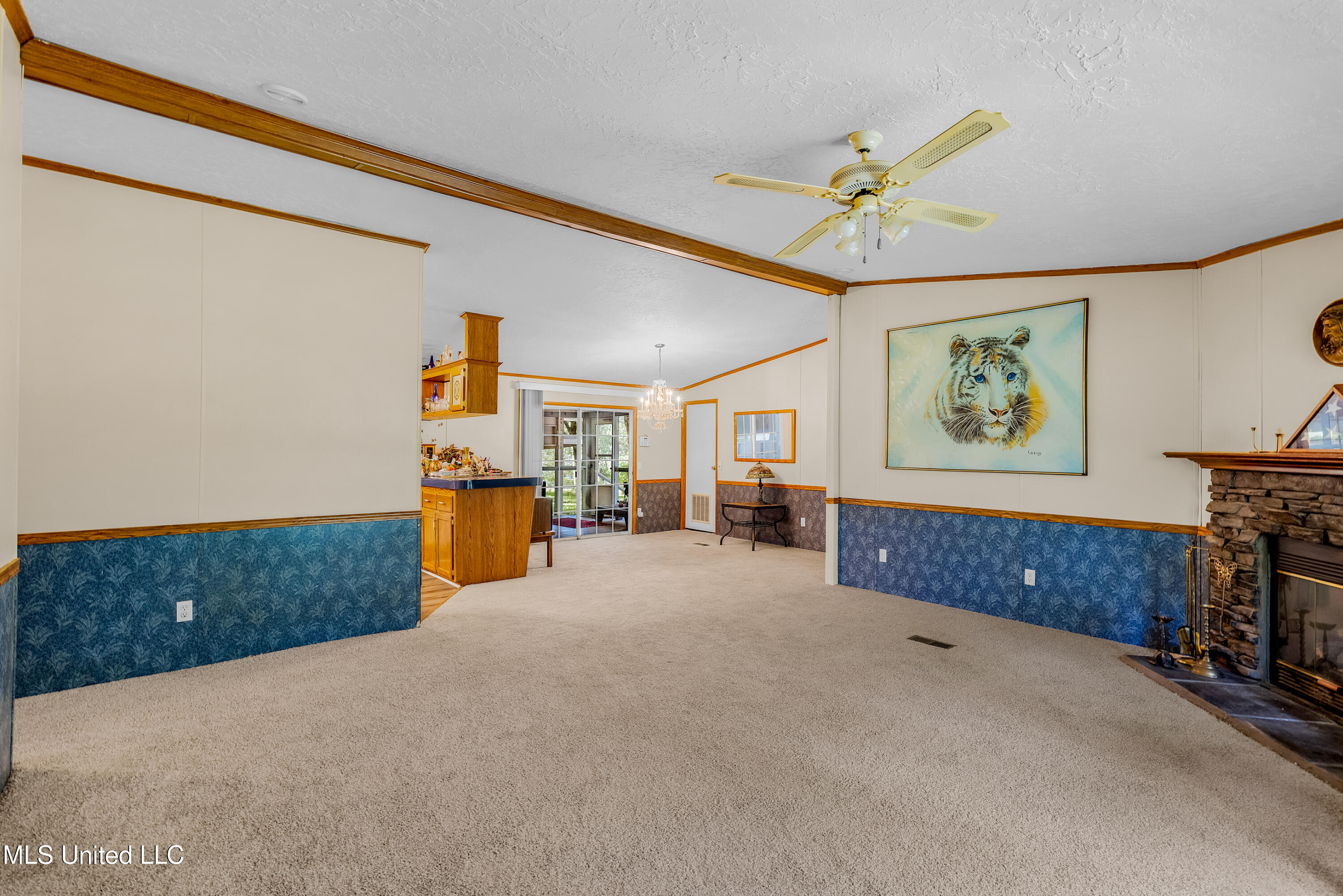 28544 Willie Malley Road Pass Christian, MS 39571 - Photo 3 of 38 Living Room