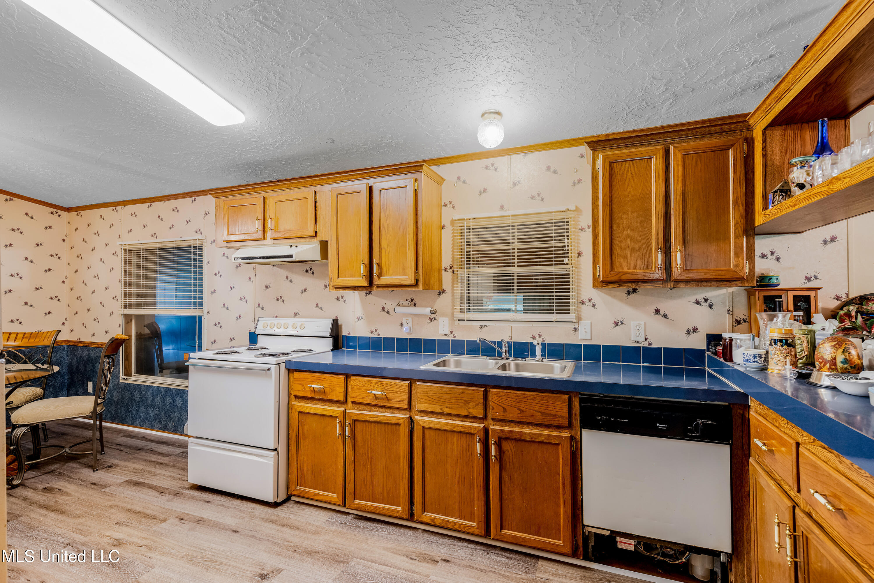 28544 Willie Malley Road Pass Christian, MS 39571 - Photo 7 of 38 Kitchen
