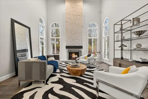 $999,999 | 1909 Shepard Road, Wildwood, MO 63038