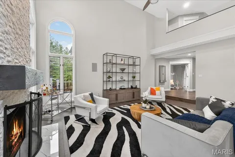 $999,999 | 1909 Shepard Road, Wildwood, MO 63038