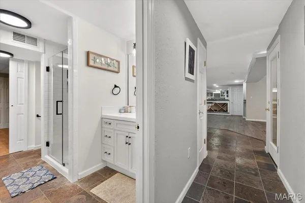 $999,999 | 1909 Shepard Road, Wildwood, MO 63038