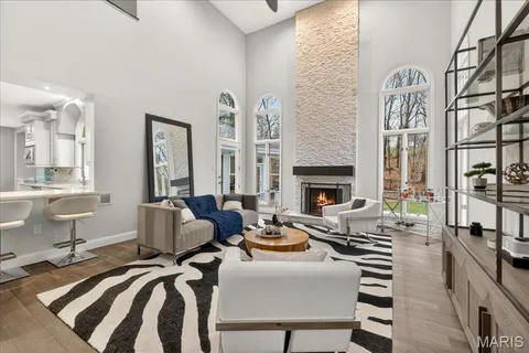 $999,999 | 1909 Shepard Road, Wildwood, MO 63038