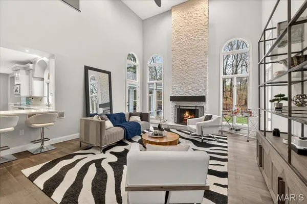 $999,999 | 1909 Shepard Road, Wildwood, MO 63038