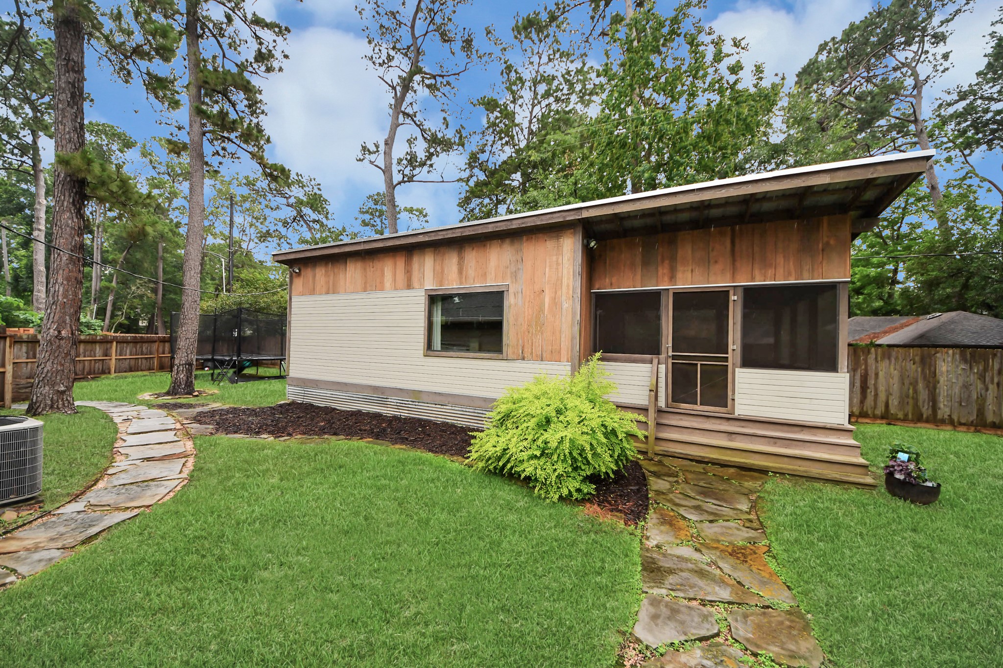 6403 Craigway Road Spring, TX 77389 - Photo 30 of 39 Detached 418 sq ft casita
