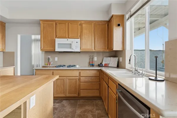 $1,199,000 | 26056 O'Hara Lane, Stevenson Ranch, CA 91381