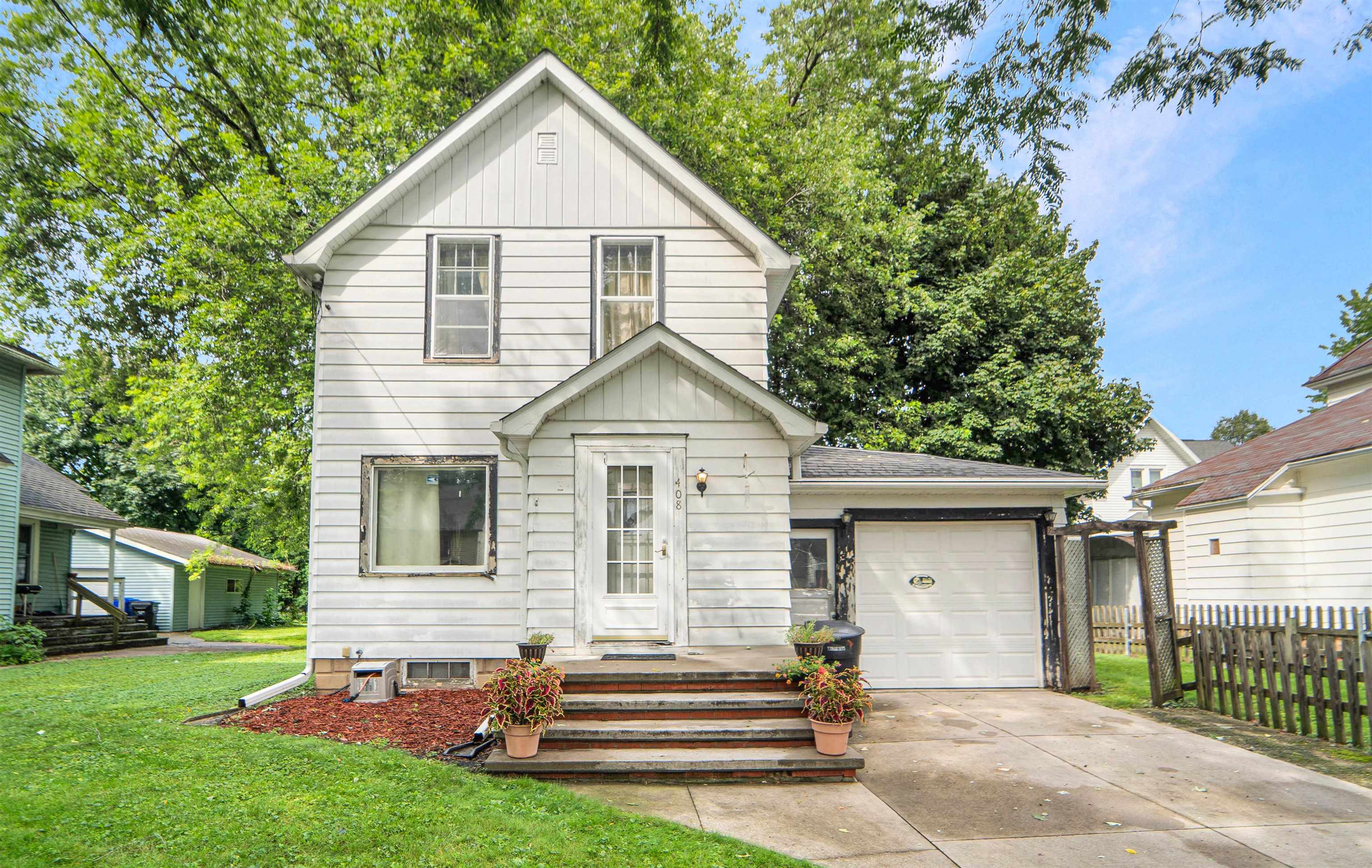 408 West Commercial Street Appleton, WI 54911 - Photo 1 of 1 Gallery Image 1