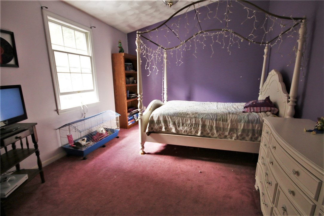 8 Dexter Rock Road Lincoln, RI 02865 - Photo 15 of 24