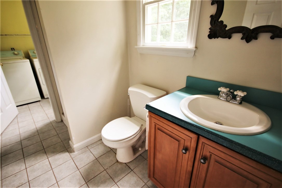 8 Dexter Rock Road Lincoln, RI 02865 - Photo 18 of 24