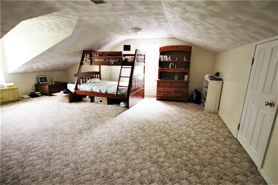 8 Dexter Rock Road Lincoln, RI 02865 - Photo 10 of 24