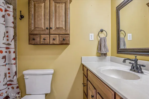 $315,000 | 4609 Big Horn Drive North, Nesbit, MS 38651