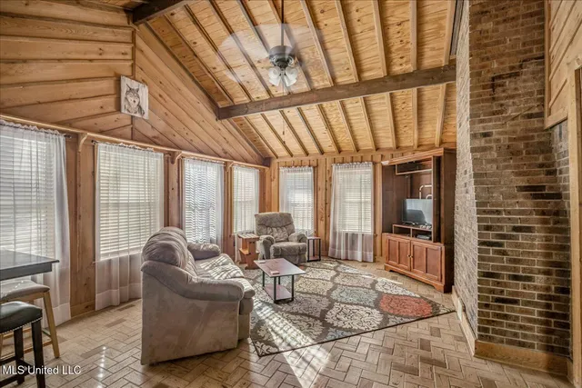 $330,000 | 4609 Big Horn Drive North, Nesbit, MS 38651