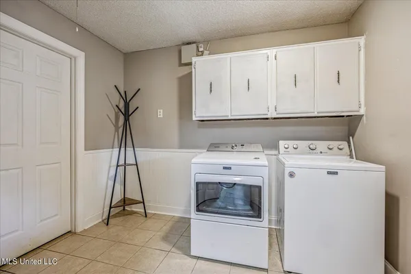 $315,000 | 4609 Big Horn Drive North, Nesbit, MS 38651