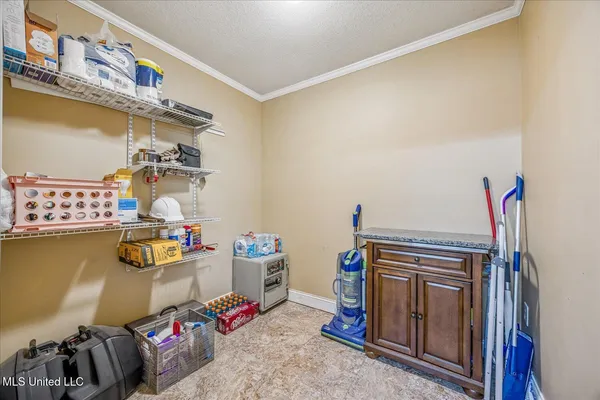 $315,000 | 4609 Big Horn Drive North, Nesbit, MS 38651