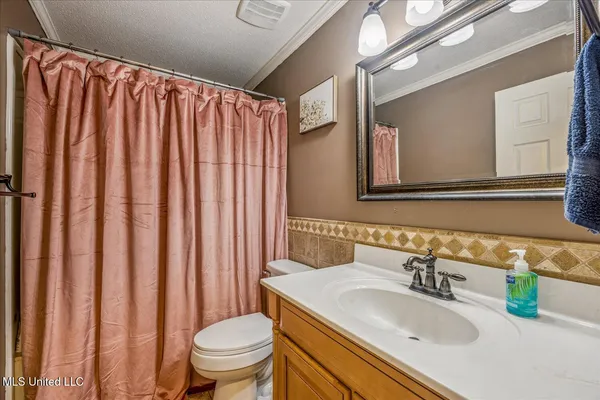 $315,000 | 4609 Big Horn Drive North, Nesbit, MS 38651