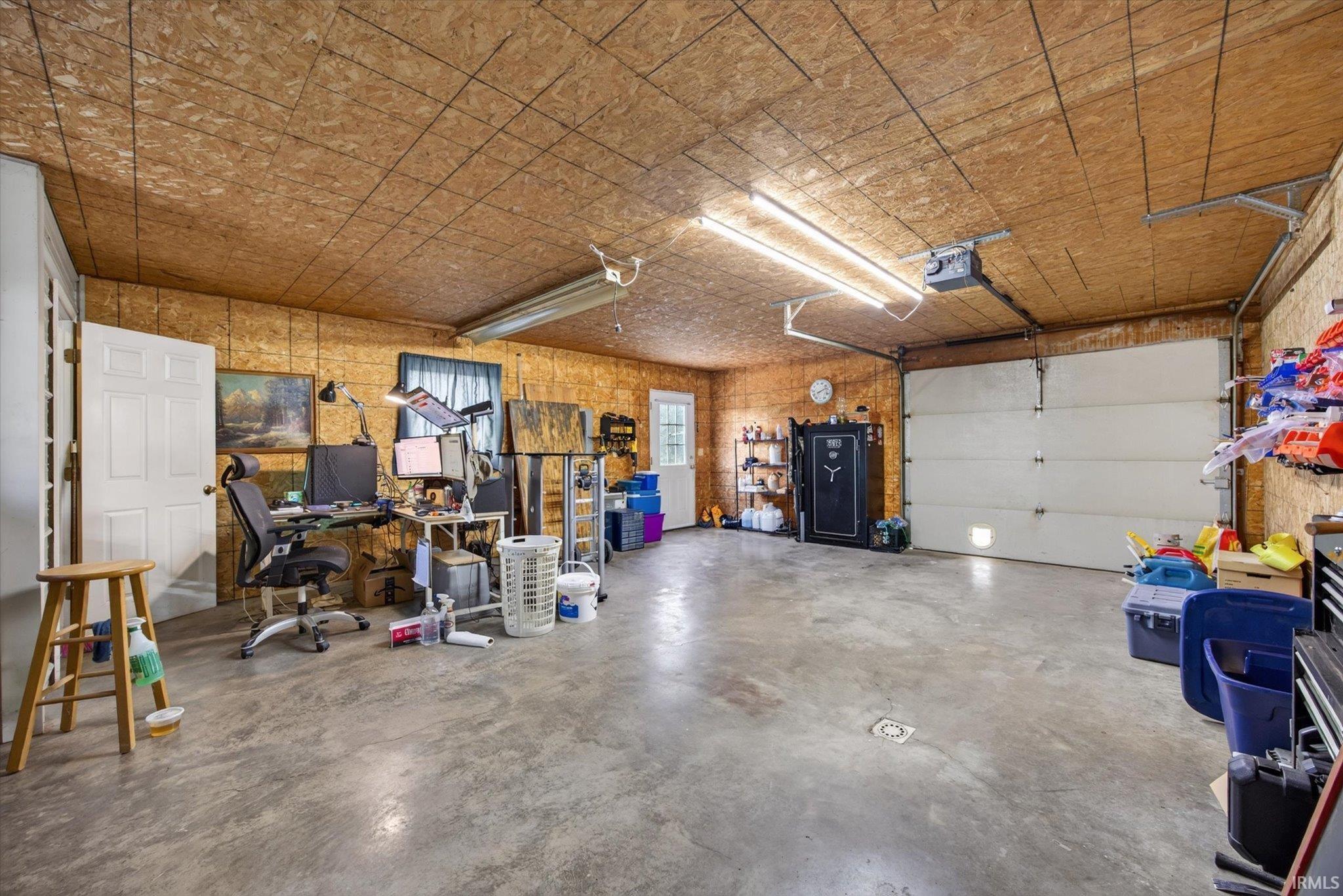 2108 East Antioch Road Bloomfield, IN 47424 - Photo 40 of 48 Gallery Image 40