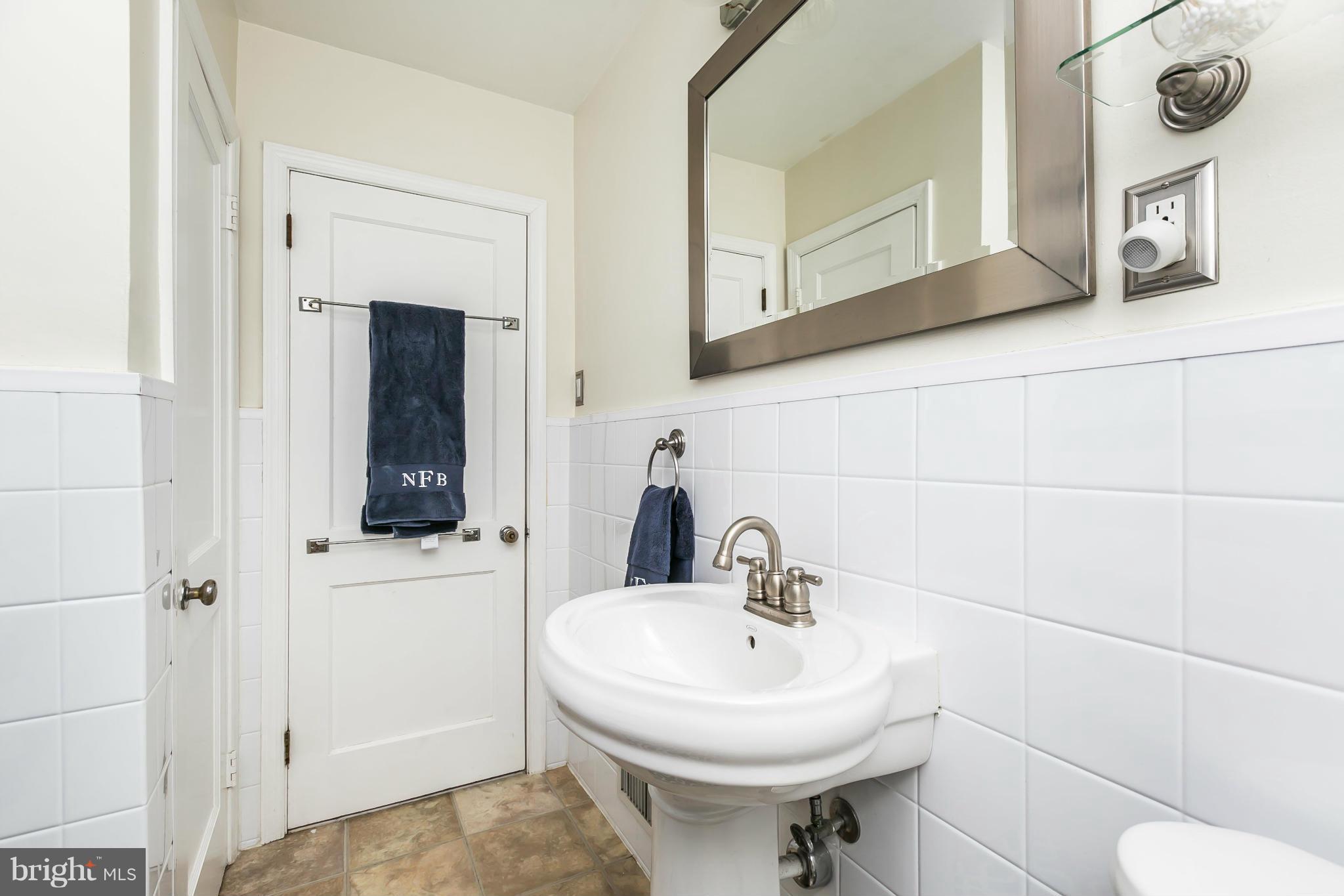 8135 Barksdale Road Baltimore, MD 21286 - Photo 15 of 26 Bath