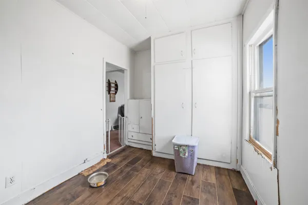 $349,900 | 18442 West County Road, Evansville, WI 53536