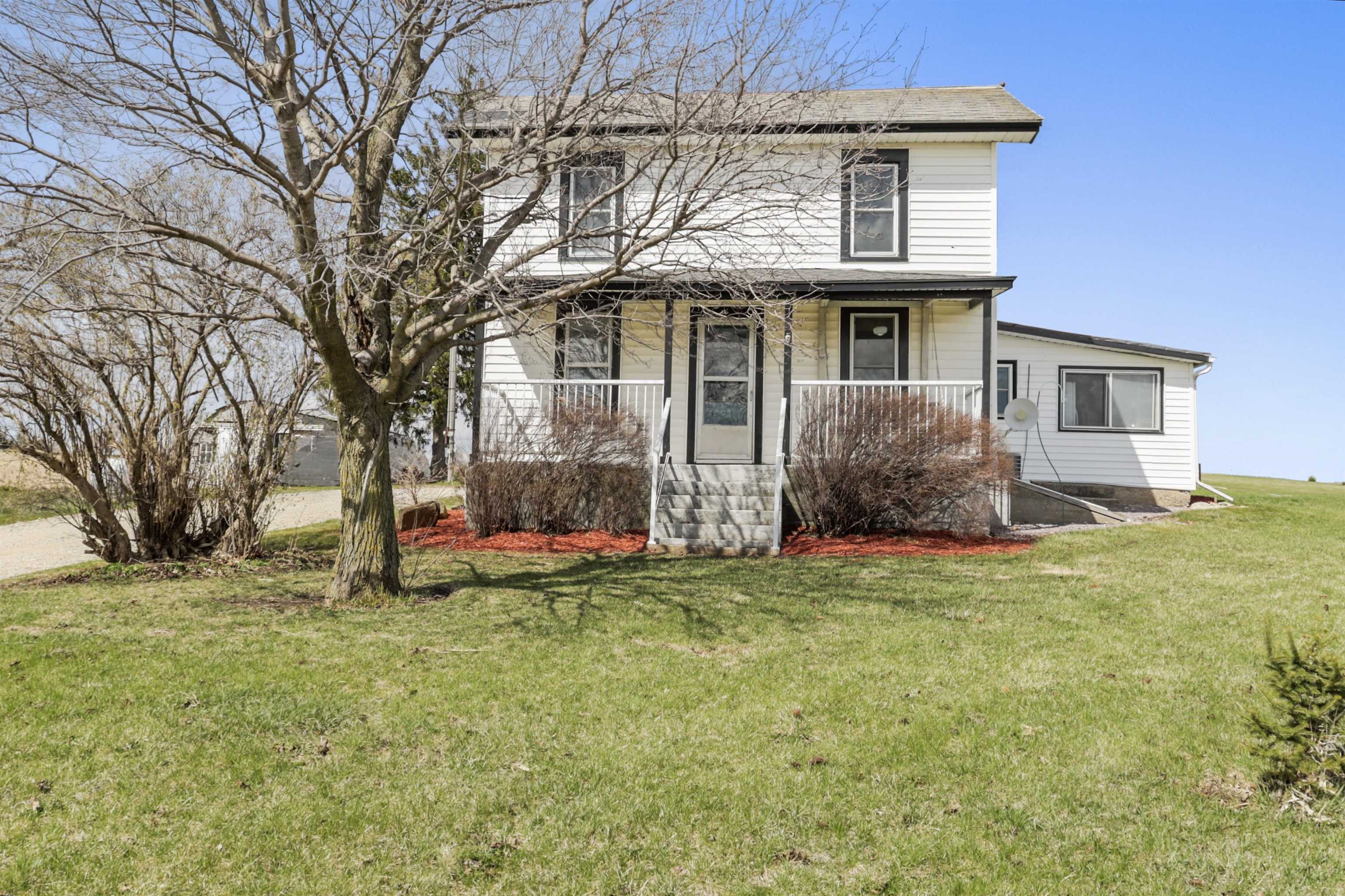 18442 West County Road Evansville, WI 53536 - Photo 2 of 69