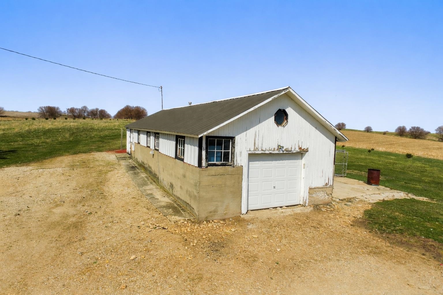 18442 West County Road Evansville, WI 53536 - Photo 55 of 69