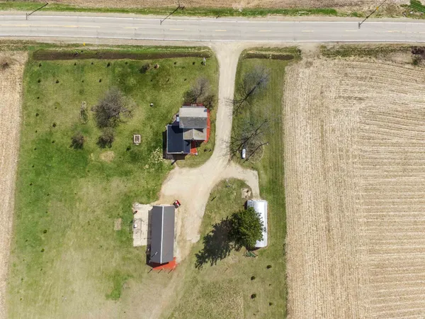 $349,900 | 18442 West County Road, Evansville, WI 53536