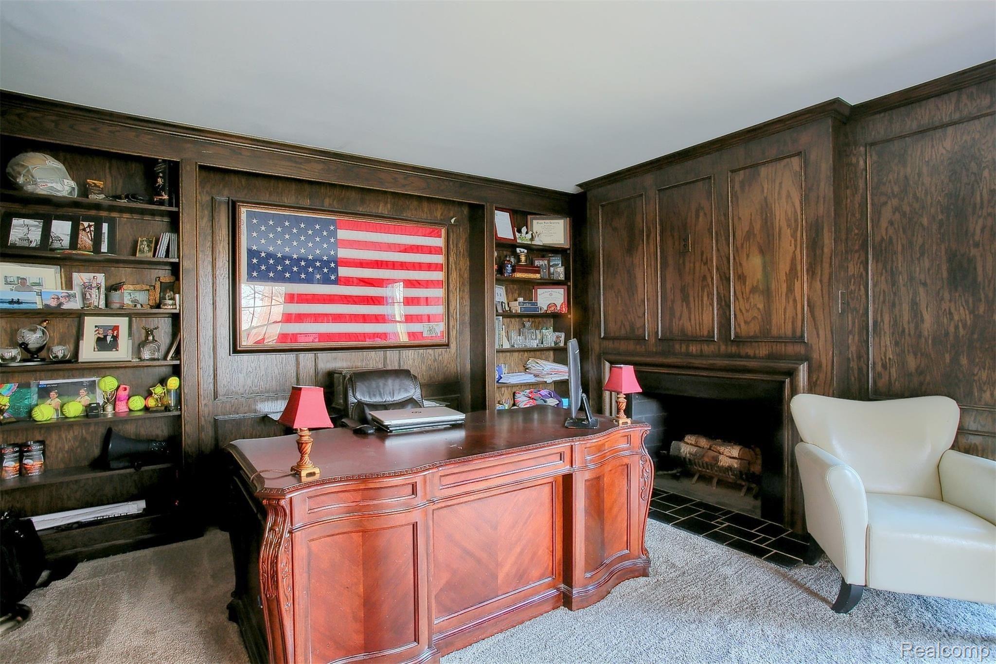 291 Touraine Road Grosse Pointe, MI 48236 - Photo 11 of 35 5-Library.jpg